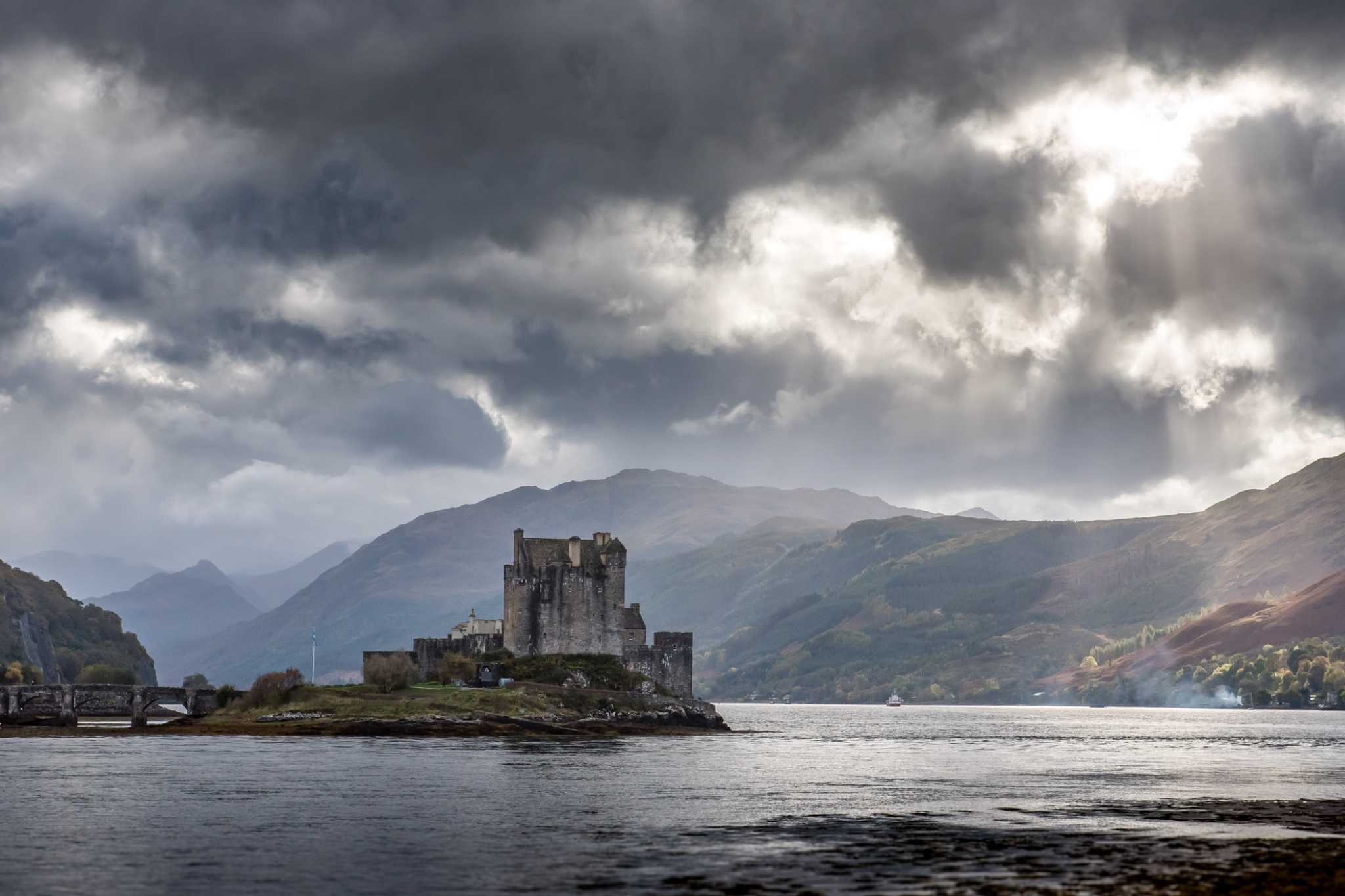 famous places to visit in scotland
