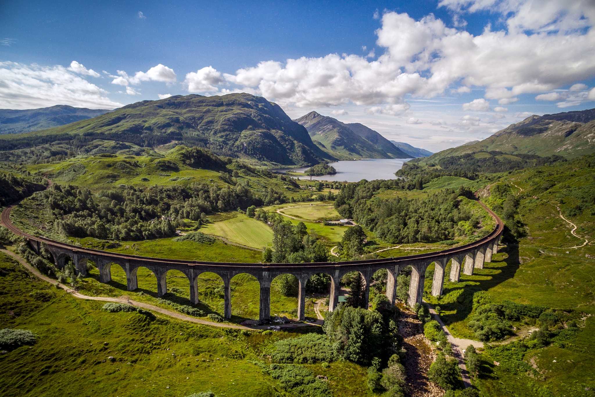 train tour of scottish highlands