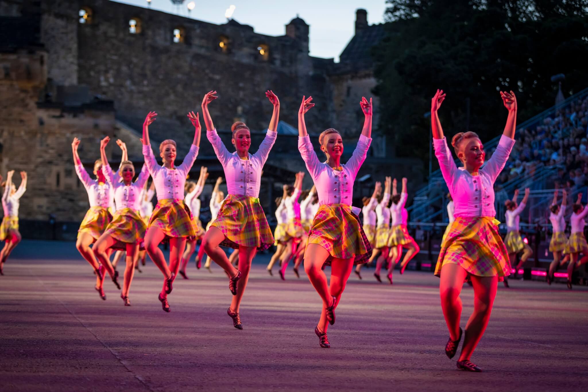 queen's journey from edinburgh