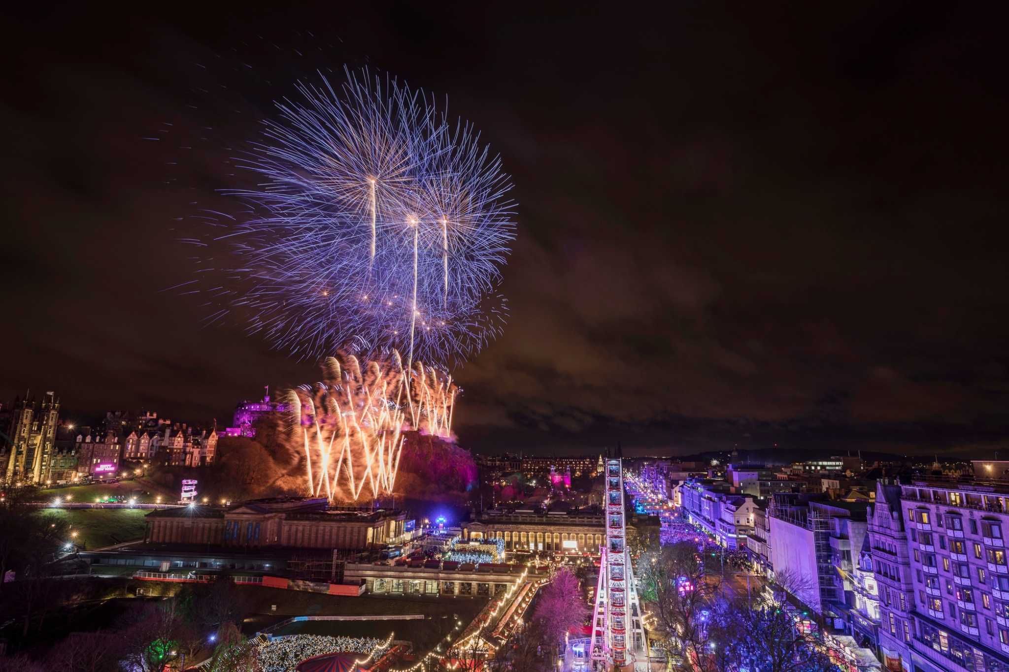 Hogmanay fireworks in Edinburgh