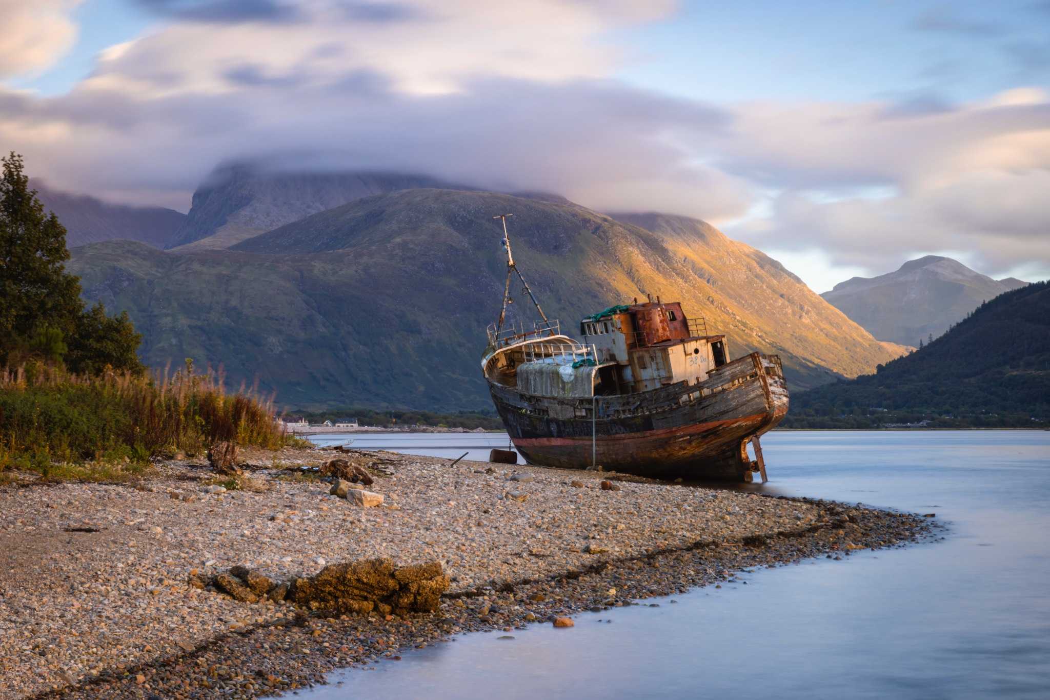 train journey mallaig to fort william