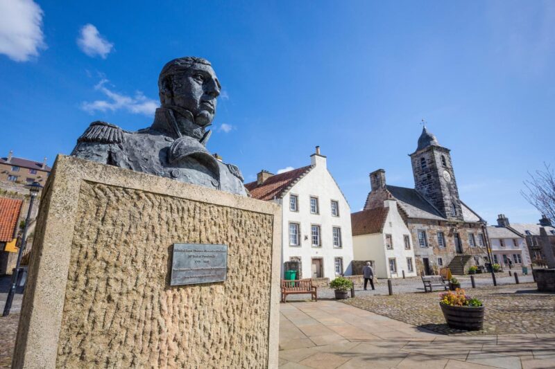 Memorial To Admiral Thomas Cochrane At The Royal Burgh Of Culross