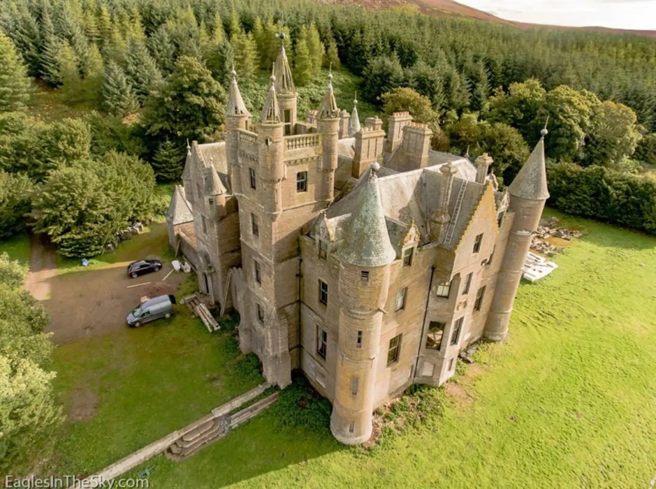 Balintore Castle, near Kirriemuir – Castle | VisitScotland