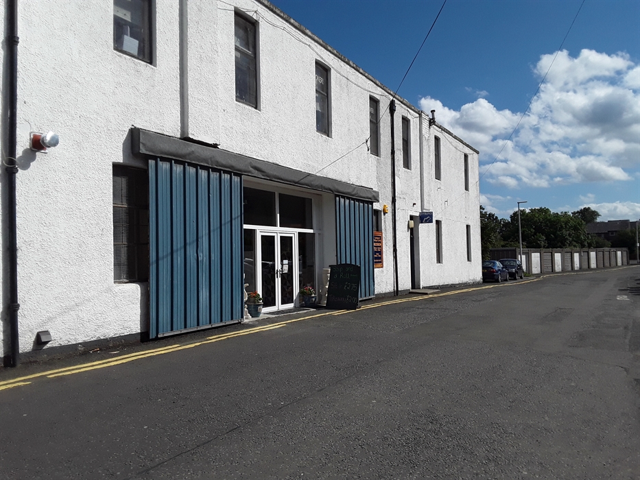 Flemings Furniture & Antique Centre, Inverkeithing Antiques