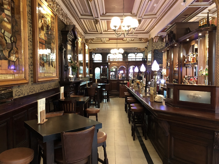 Cafe Royal Oyster Bar & Restaurant