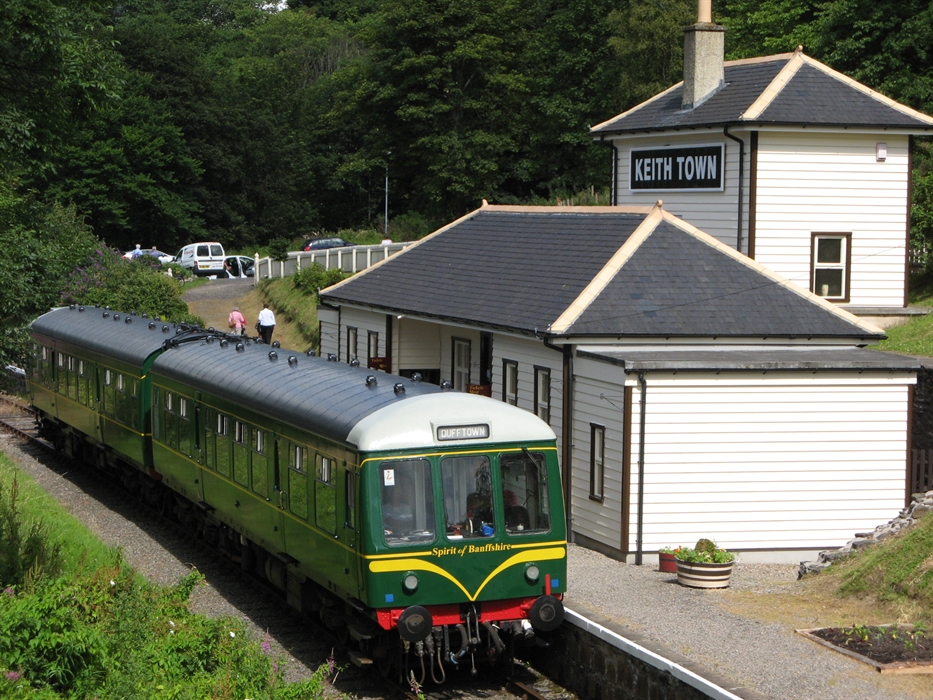 train tours of england and scotland