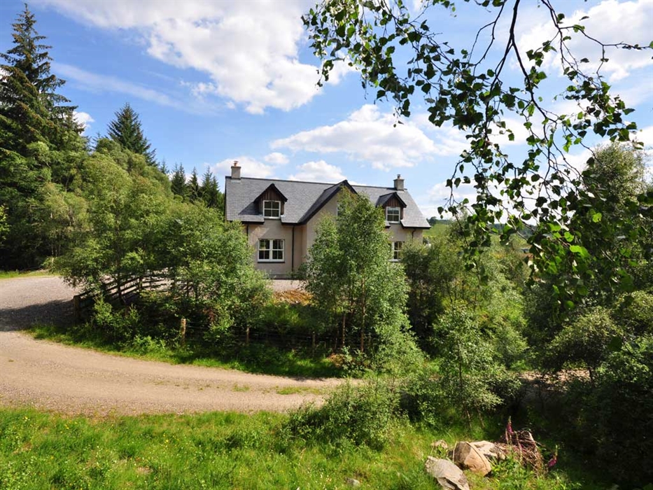 Glen Affric holiday rentals, GBR: holiday houses & more